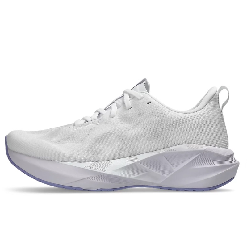 SEPATU LARI ASICS WMNS NOVABLAST 5