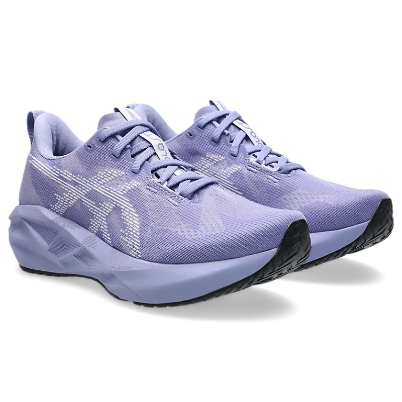 SEPATU LARI ASICS WMNS NOVABLAST 5