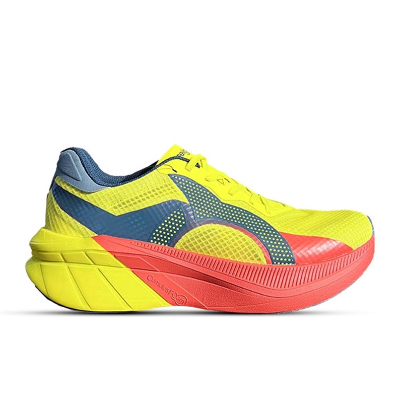 SEPATU LARI ORTUSEIGHT HYPERFUSE 3.0