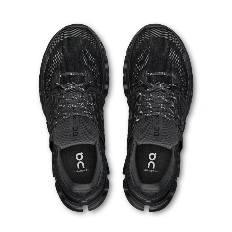 SEPATU LARI ON Cloudswift 4 AD