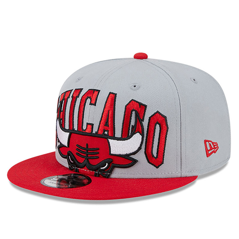 TOPI BASKET NEW ERA Chicago Bulls NBA Tip Off 2023 9FIFTY Snapback Cap