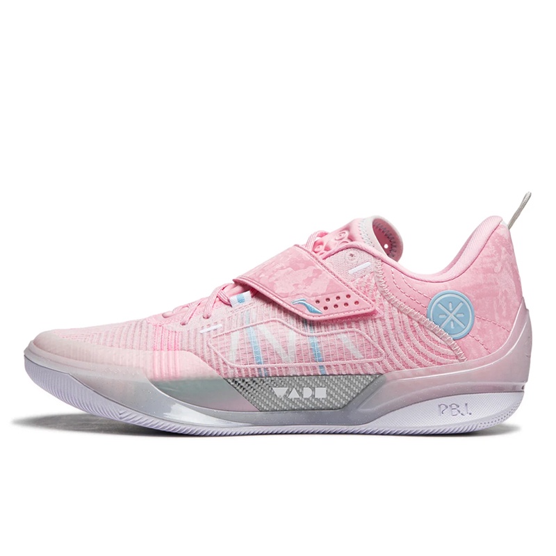 SEPATU BASKET LI-NING Wade 808 4 Ultra Family Love