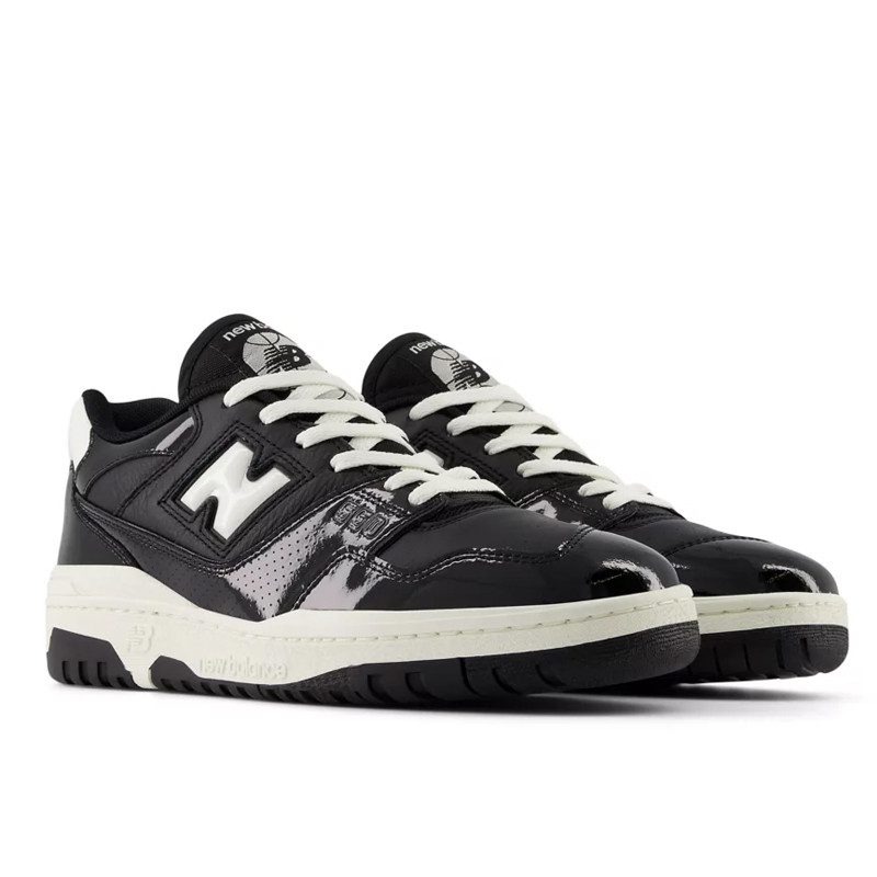 SEPATU SNEAKERS NEW BALANCE BB550