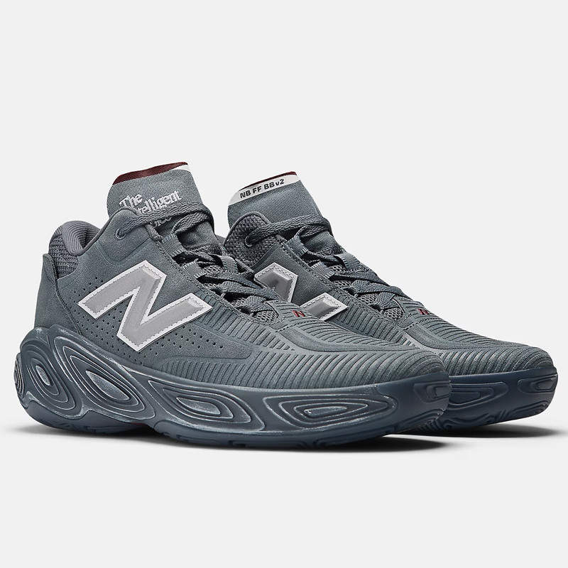 SEPATU BASKET NEW BALANCE Fresh Foam BB v2