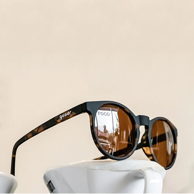 AKSESORIS LARI GOODR NINE DOLLAR POUR OVER Sunglasses