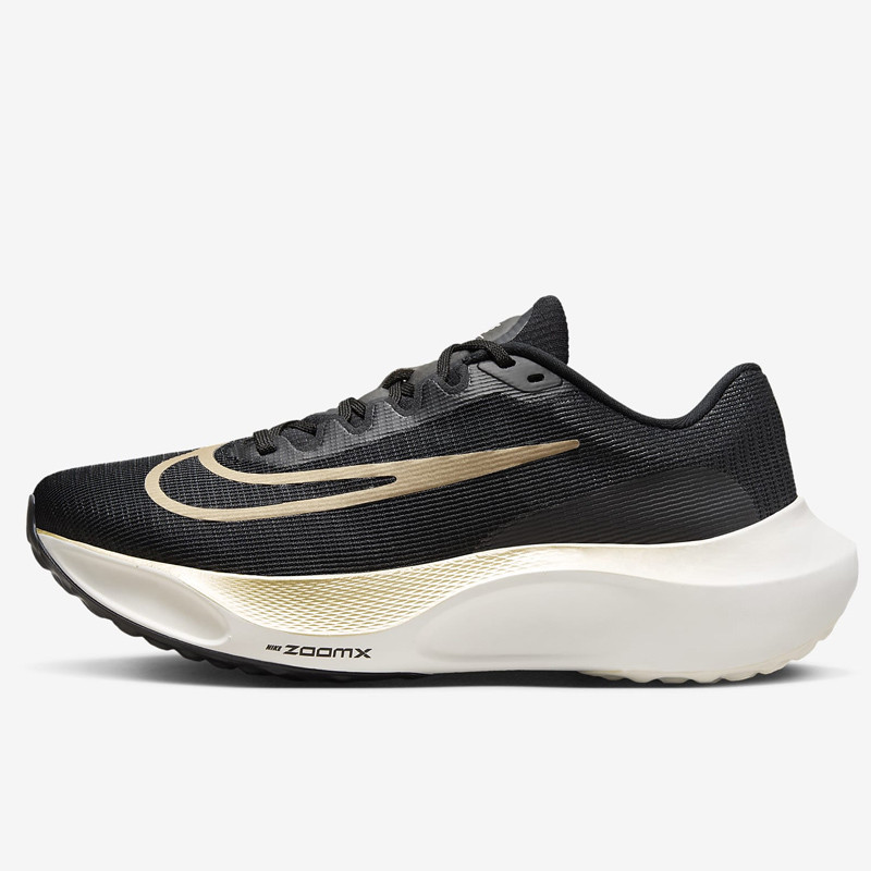 SEPATU LARI NIKE Zoom Fly 5