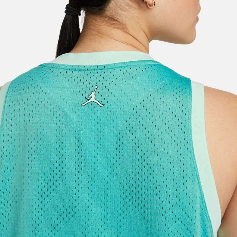 BAJU BASKET AIR JORDAN Wmns Heritage Dress Core