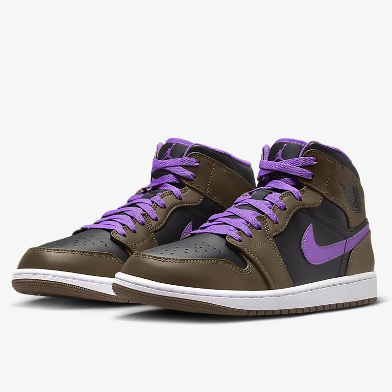 SEPATU SNEAKERS AIR JORDAN AJ 1 Mid