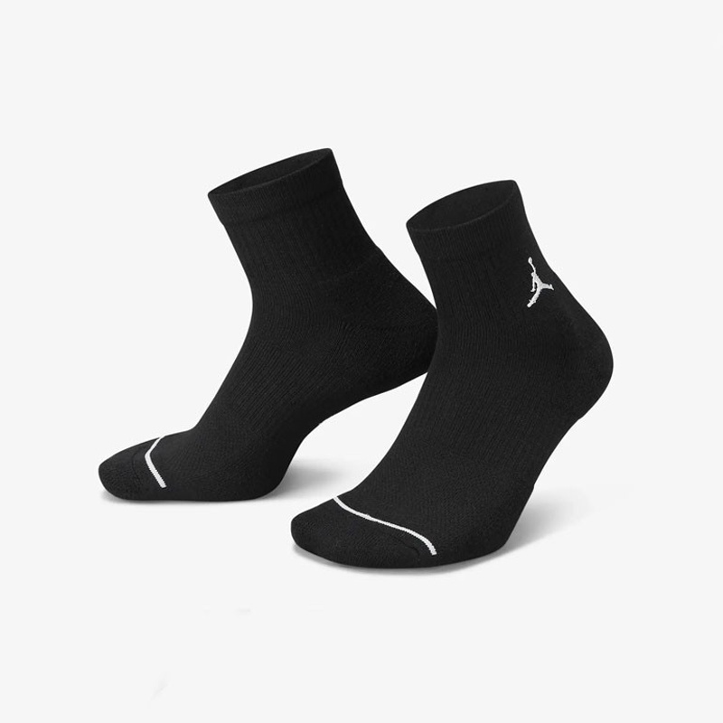 KAOS KAKI BASKET AIR JORDAN 3PK Jumpman Ankle Socks