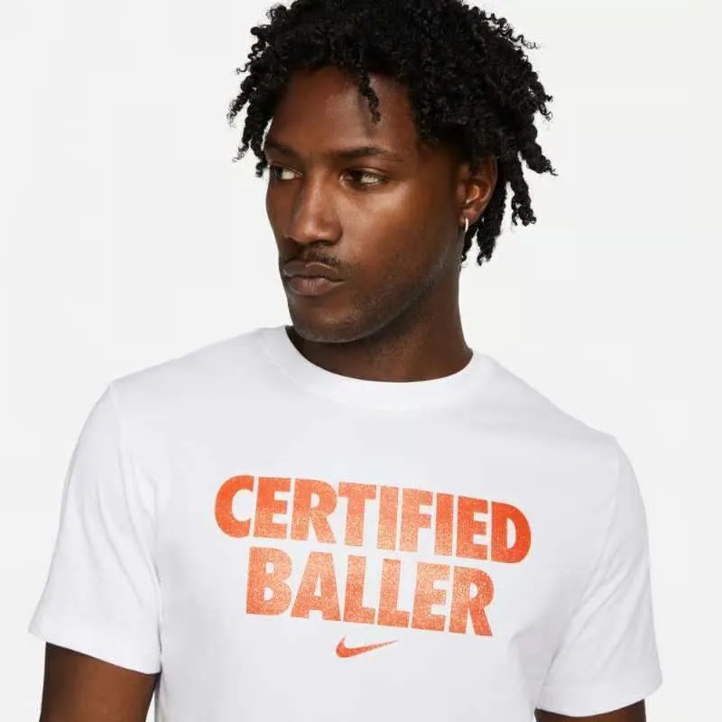 BAJU SNEAKERS NIKE Certified Baller Tee