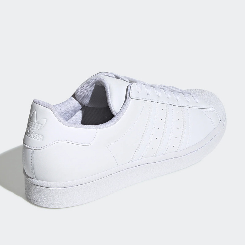 SEPATU SNEAKERS ADIDAS Superstar