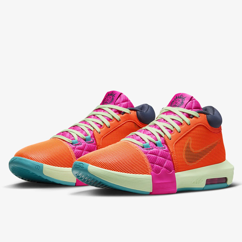 SEPATU BASKET NIKE Lebron Witness 8 EP