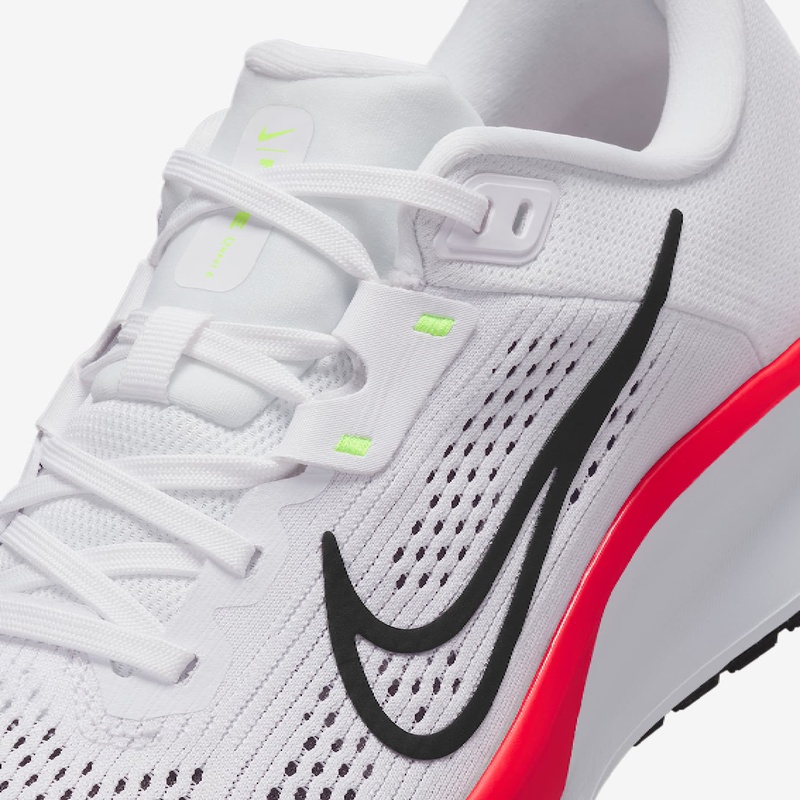 SEPATU LARI NIKE Wmns Quest 6