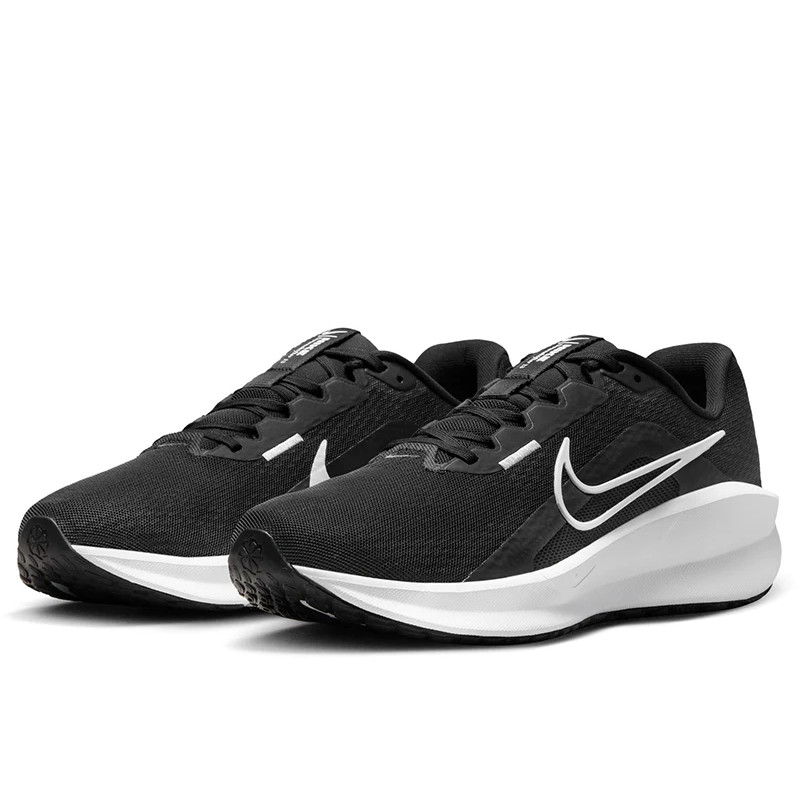 SEPATU LARI NIKE Downshifter 13