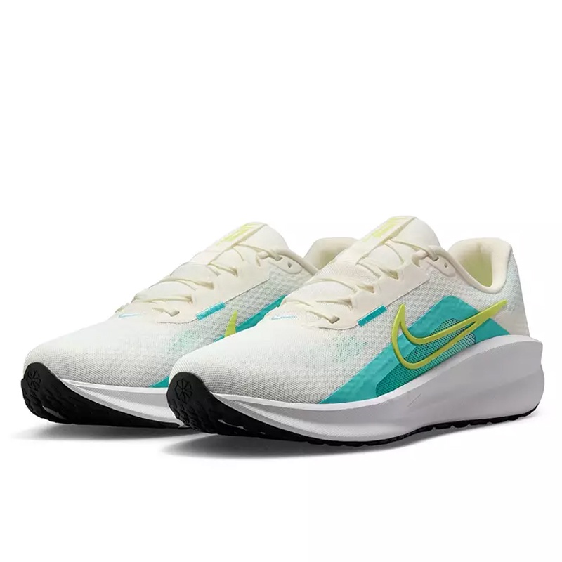 SEPATU LARI NIKE Downshifter 13