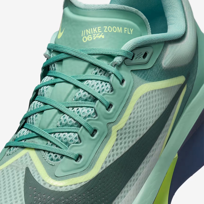 SEPATU LARI NIKE Zoom Fly 6