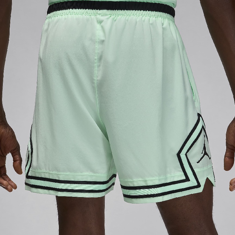 CELANA BASKET AIR JORDAN Dri-FIT Woven Diamond Shorts