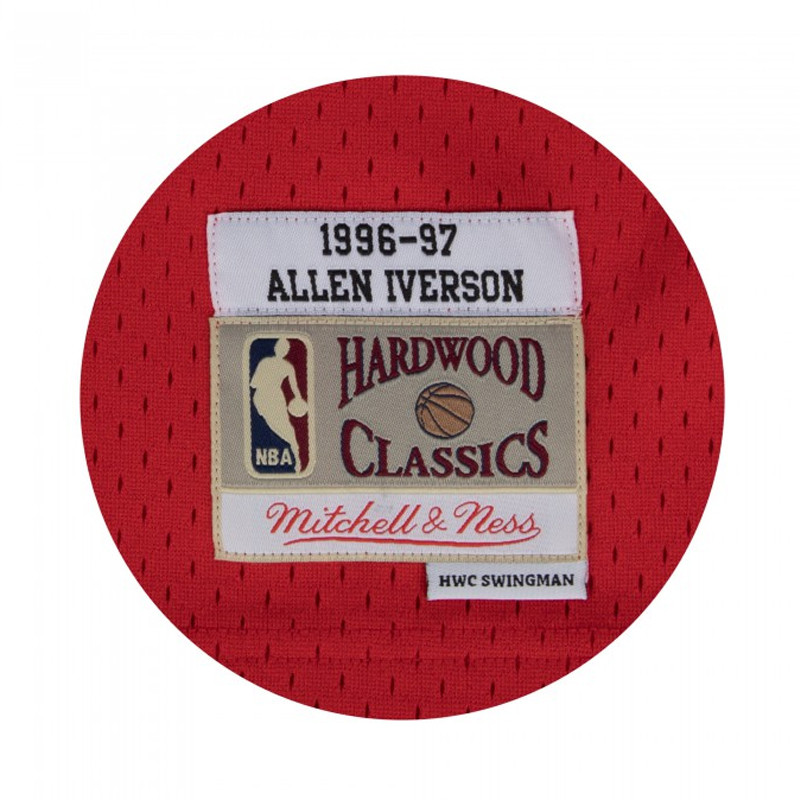 BAJU BASKET MITCHELL N NESS Allen Iverson Philadelphia 76ers Road 1996-97 Swingman Jersey