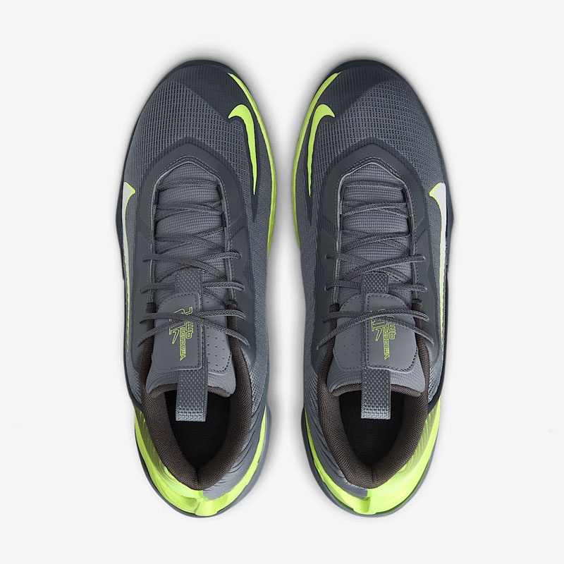 SEPATU BASKET NIKE G.T. Jump Academy EP