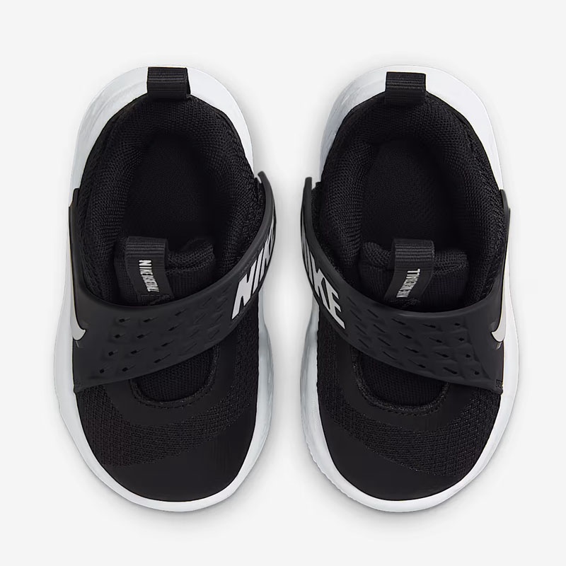 SEPATU BASKET NIKE Team Hustle D PS