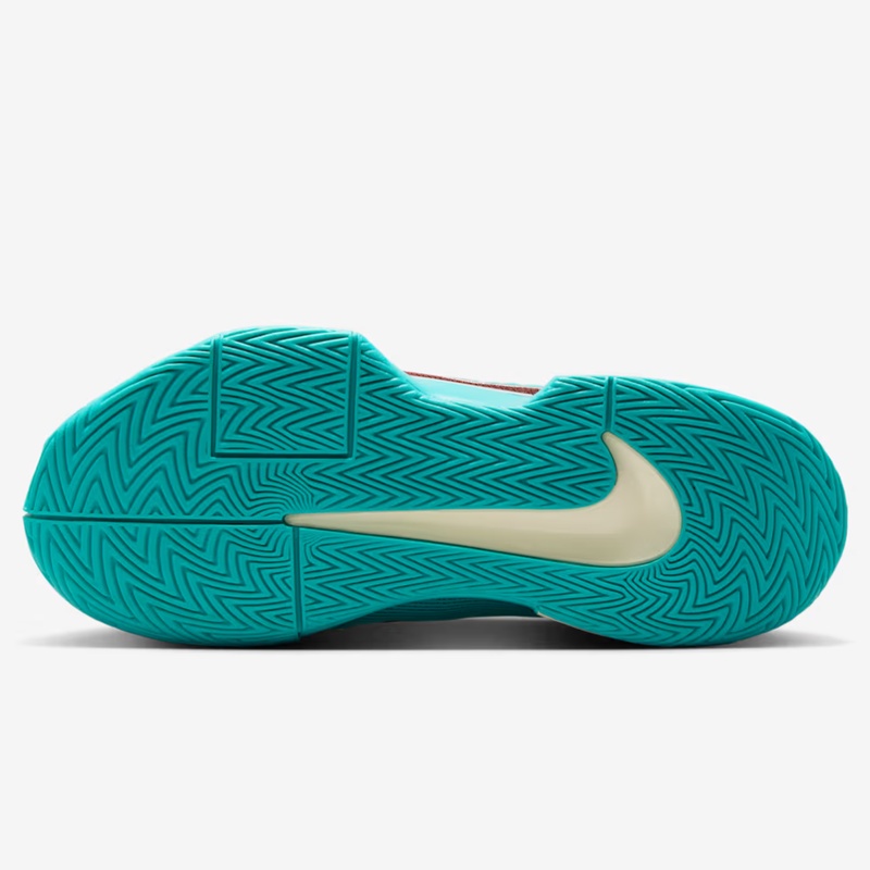 SEPATU TENNIS NIKE Wmns GP Challenge Pro Premium