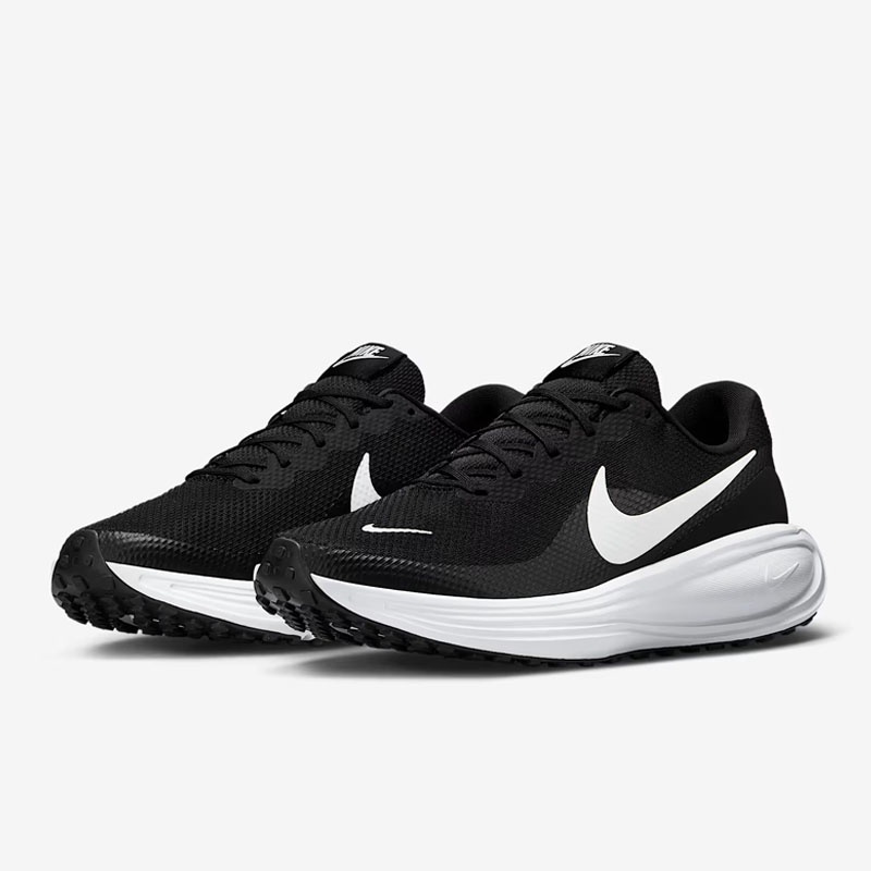 SEPATU LARI NIKE Revolution 8