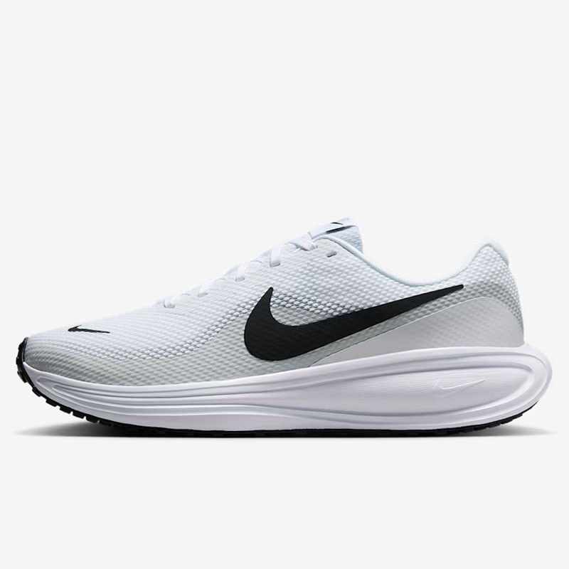 SEPATU LARI NIKE Revolution 8
