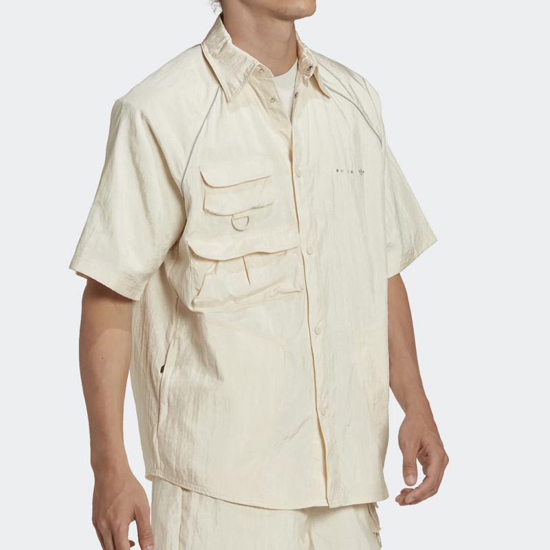 BAJU SNEAKERS ADIDAS REVEAL SHORT SLEEVE OVERSHIRT