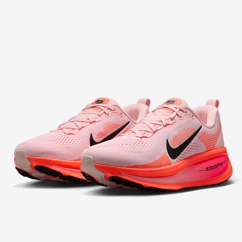 SEPATU LARI NIKE Wmns VOMERO 18