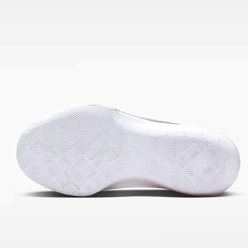 SEPATU BASKET NIKE G.T. Cut Academy 2 EP