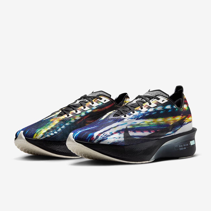 SEPATU LARI NIKE Vaporfly 4