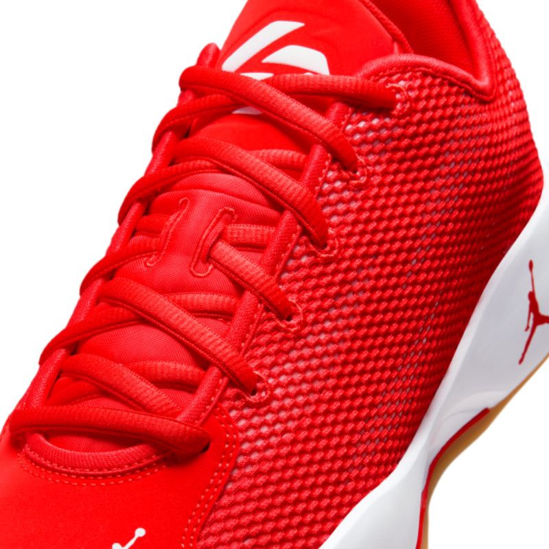 SEPATU BASKET AIR JORDAN Luka 77 PF