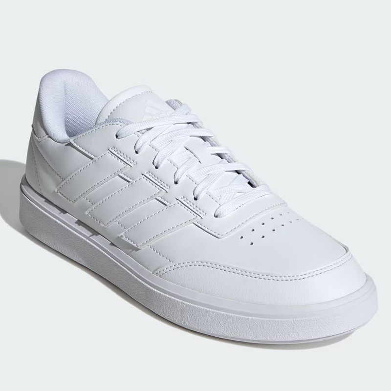 SEPATU SNEAKERS ADIDAS COURTBLOCK