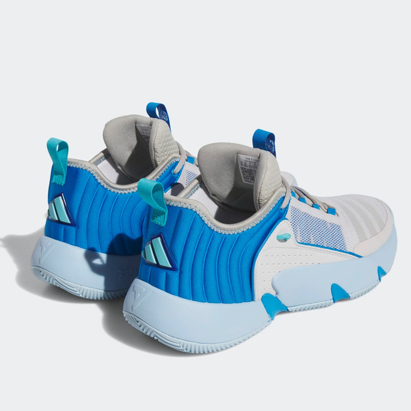 SEPATU BASKET ADIDAS TRAE UNLIMITED