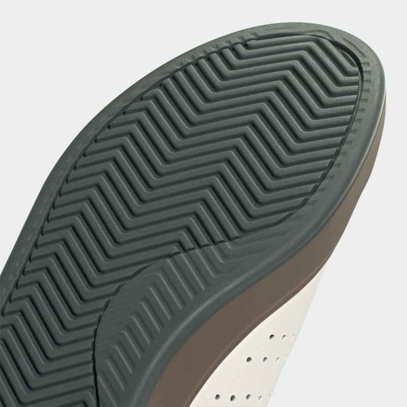 SEPATU SNEAKERS ADIDAS ADVANTAGE 2.0