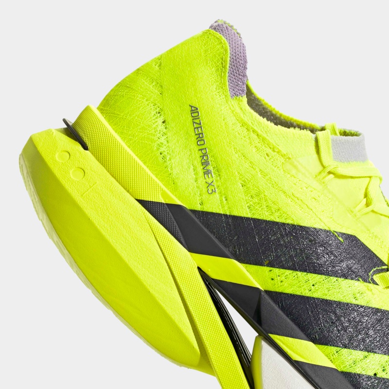 SEPATU LARI ADIDAS Adizero Prime X3 STRUNG