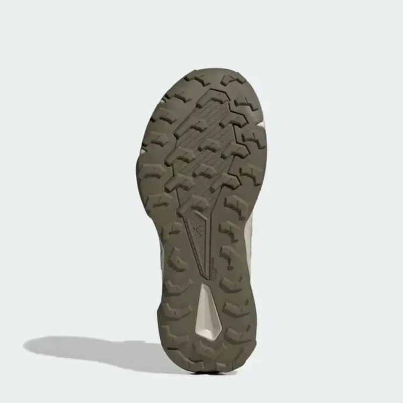 SEPATU TRAIL ADIDAS Wmns Terrex Tracefinder