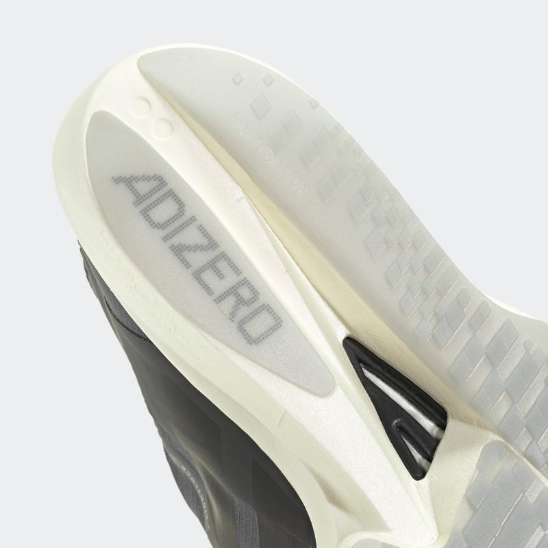 SEPATU LARI ADIDAS ADIZERO TAKUMI SEN 11