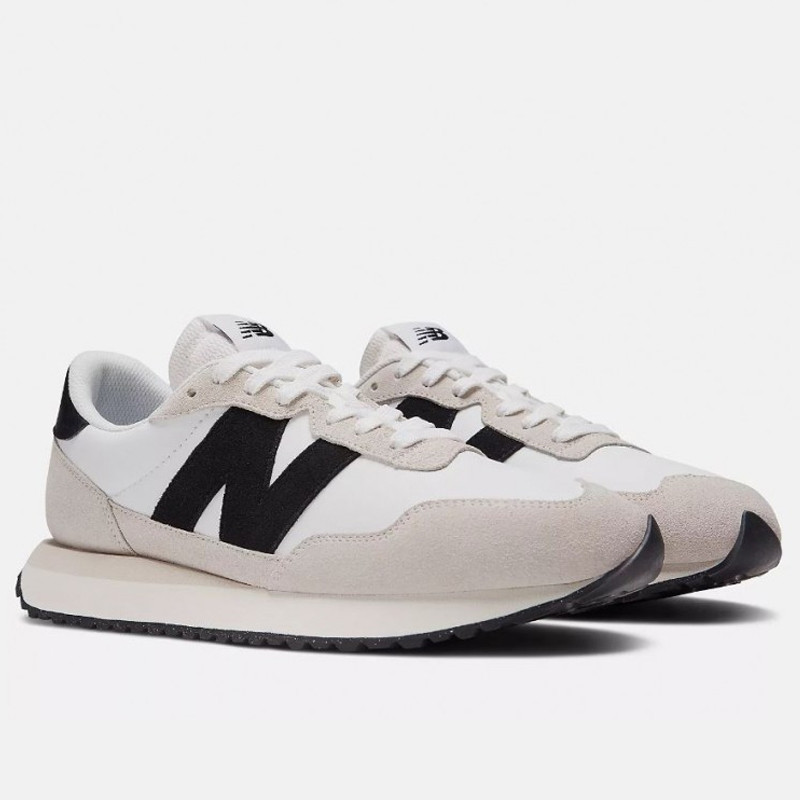 SEPATU SNEAKERS NEW BALANCE 237