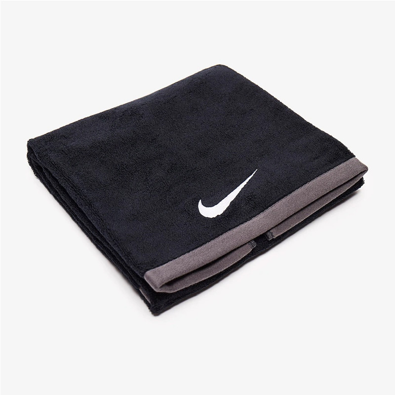 PERALATAN TRAINING NIKE Fundamental Towel Medium