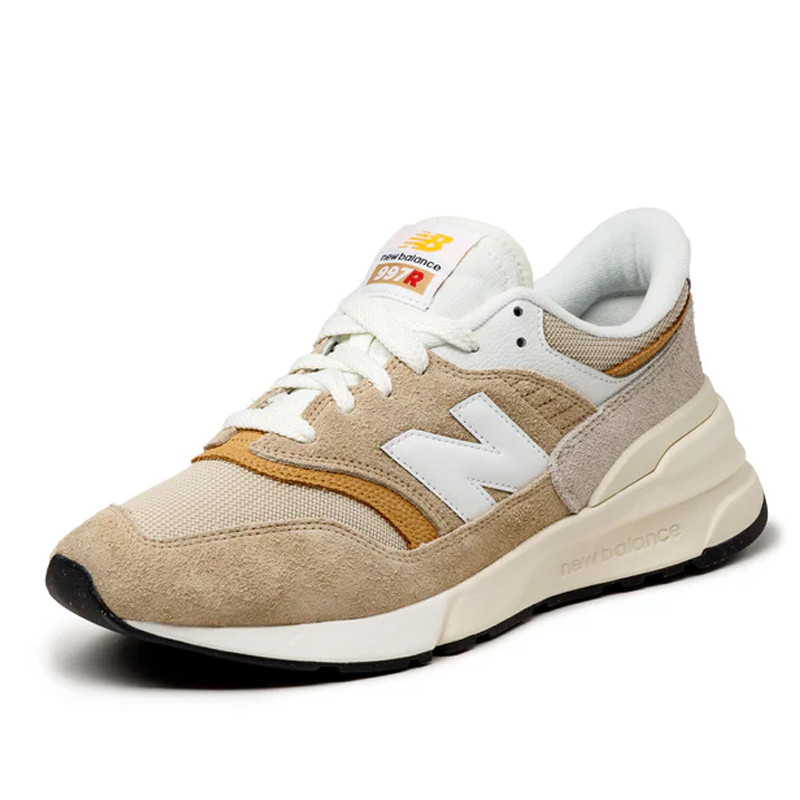 SEPATU SNEAKERS NEW BALANCE 997R