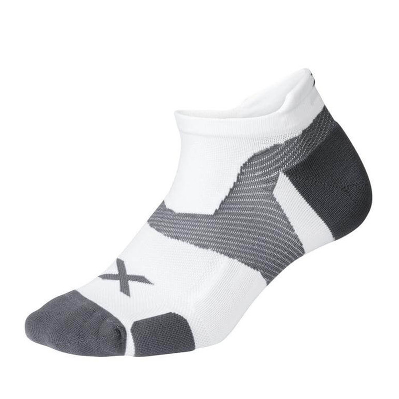 KAOS KAKI LARI 2XU Vectr Cushion No Show Socks