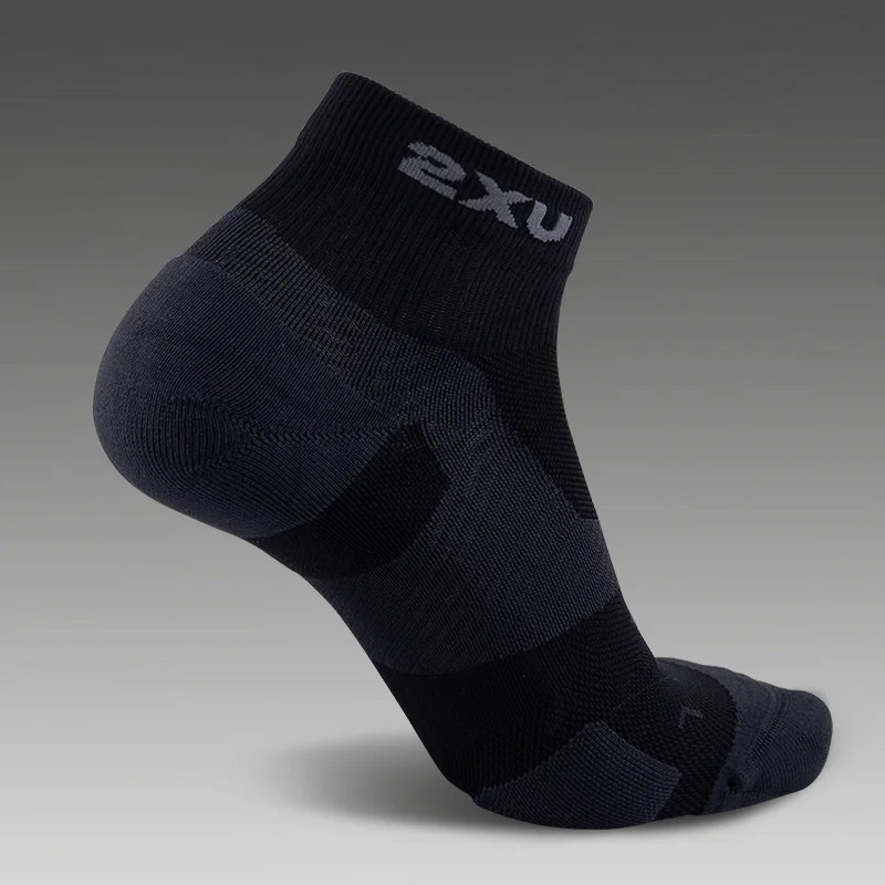 KAOS KAKI LARI 2XU Vectr Cushion Quarter Crew Compression Socks