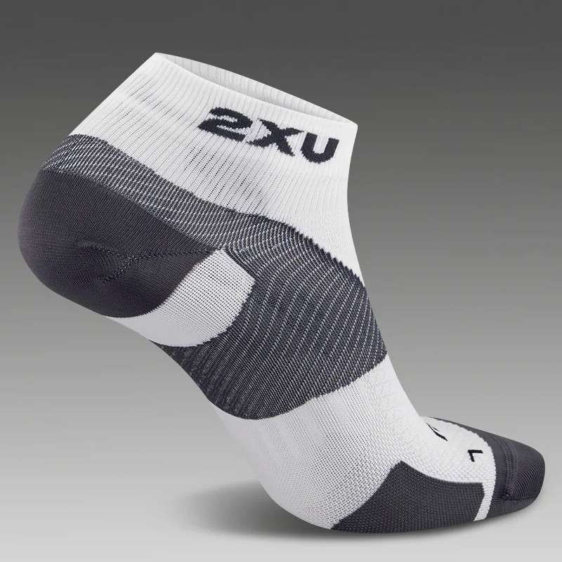 KAOS KAKI LARI 2XU Vectr Ultralight 1 per 4 Crew Compression Socks