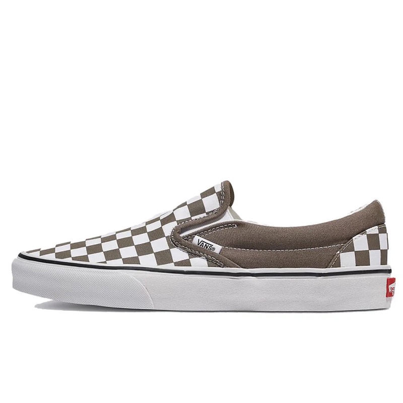 SEPATU SNEAKERS VANS Classic Slip-On