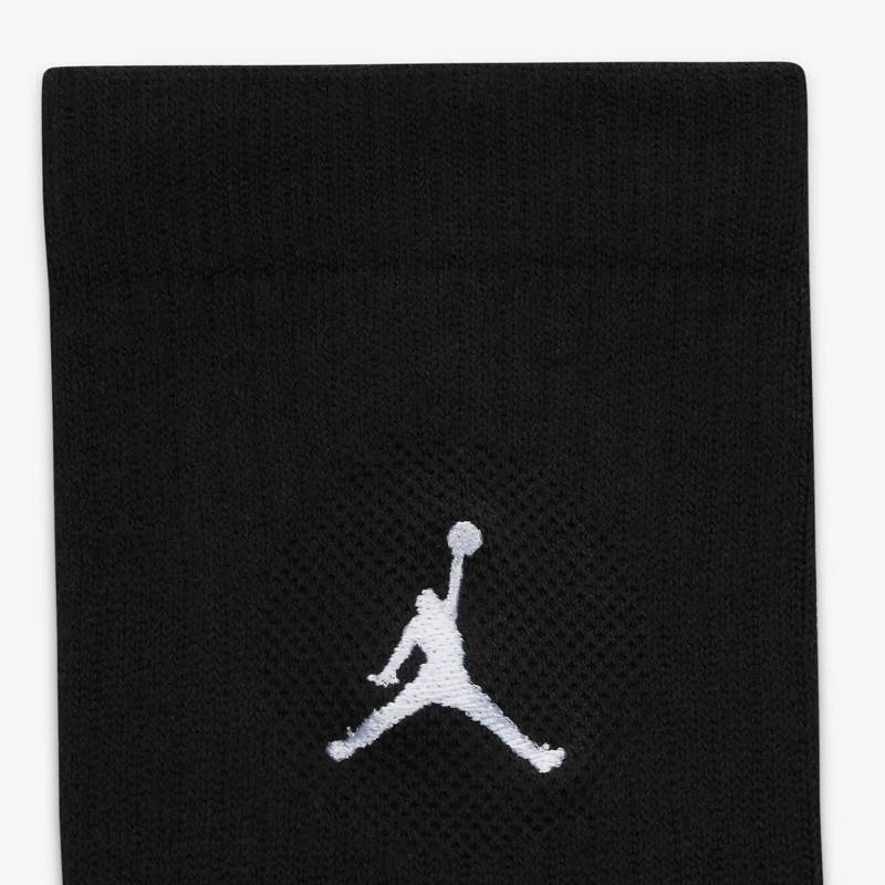 KAOS KAKI BASKET AIR JORDAN 3pk Everyday Lightweight Crew Socks